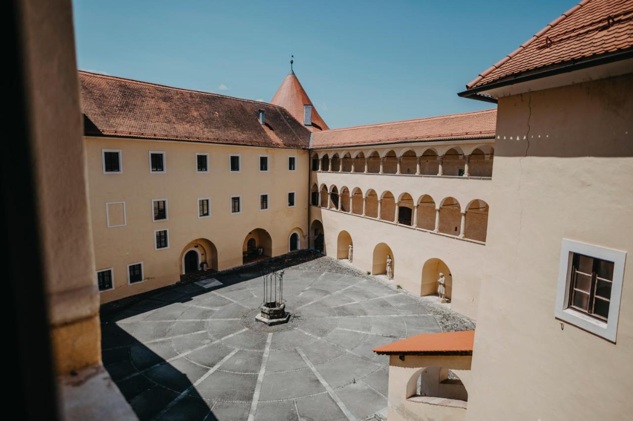 Mokrice Castle Estate Otel Obrezje Dış mekan fotoğraf